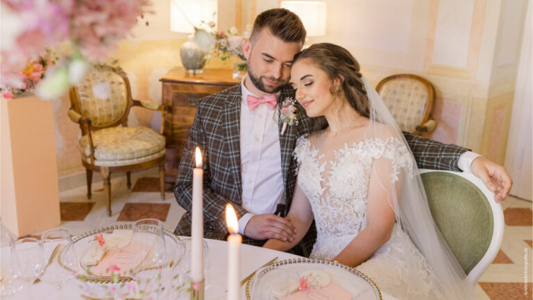 Tablesetting-Hochzeit-mit-Menükarten